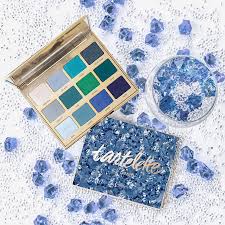 Tarte Teased An Icy New Palette And It S Going To Break Your Heart Cool Toned Eyeshadow Palette Tarte Cosmetics Cool Tones