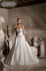 Irelands Only Premier Stockist For Mori Lee Available From Perfect Day Www Perfectday Vestidos De Boda Vestidos De Novia Imagenes Vestidos De Novia Princesa