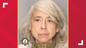 Sandra Marquette's Instagram, Twitter & Facebook