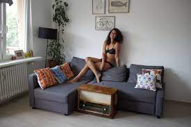 Pin auf fur unser haus. Daily Portrait Berlin Berliner Zeigen Sich Nackt In Ihrer Wohnung Stern De