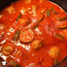 Boulettes De Boeuf Sauce Tomate Recette Cookeo Recette Cookeo Recette Recettes De Cuisine Boulettes De Boeuf