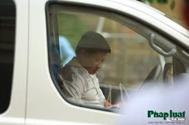 Phóng viên được ông hải đề. Ong Ä'oan Ngá»c Háº£i Lai Xe Tá»« Nam Ra Báº¯c Ä'Æ°a Bá»‡nh Nhan Ngheo Vá» Ha Giang Miá»…n Phi