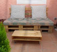 Jardineras con palets originales hechos a mano. Sillon Y Mesa Hechos Con Palets Furniture Decor Pallet Furniture