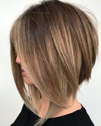 A casual style like this is easy to style every morning. 25 Fresh Medium Length Hairstyles For Thick Hair To Enjoy In 2021