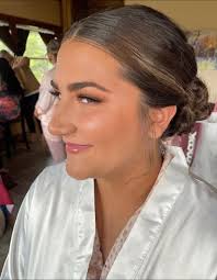 Wedding makeup and hair services in Minnesota