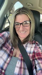 Always feel good in your own body. So much negativity in this world instead  of tearing people down. Let's build people up.