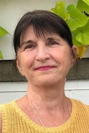 Joanne Fenton's Instagram, Twitter & Facebook