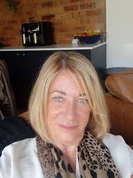 Hi, I'm "Nolly" Rowlands ..78 but thinks I'm 50😁 if & when you get to know  me, you'll find I'm very chatty, almost to the extent, that I never shut  up😁 I'm