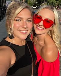 the time of my life with my bestie! i can't believe it's over.  @jonasbrothers sure know how to put