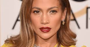 How To Find The Right Foundation For Your Skin Tone