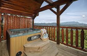 Many vacationers flock to this area every year to experience the mountain splendor you can only get from this region. Outrageous Cabins Llc Sevierville Tn Resort Reviews Resortsandlodges Com