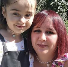 🌕✨ Ce samedi soir, la Lune est déjà superbe (99 % d'illumination)  au-dessus de Saint-Quay-Portrieux. Merci Sylvie Maylan de nous partager ces  photos sur Couleurs de Breizh ! 📅 Demain soir aura