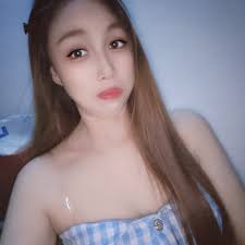 ²⁰²⁵/₀₂.₀₃ ☼年初六遇立春🌿 🐍ꫛ ♥️⸝ ▹ Happy Lichun 🏮大年初六迎立春，春暖花开好运临。  🐍福星高照添喜气，💰财运滚滚乐无忧！ 🍊立是开始，春是希望，四季之始，万物复苏； 万事顺遂，💰财源广进，笑口常开🥰