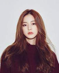 6 Hairstyles To Turn Round Face Into V Line Face In A Snap Hair Color Korean Long Hair Styles Korean Hairstyle
