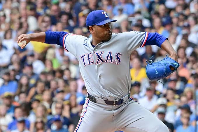Rangers Need More From Rocker as Postseason Race Tightens - Yahoo Sports