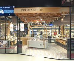 < concept store mega image baneasa. Fromagerie Reflex Architecture