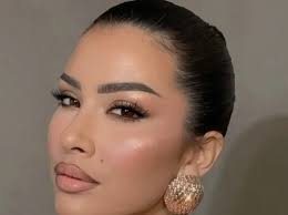 Këngëtarja shqiptare i jep fund beqarisë, martohet me biznesmenin në  Amerikë