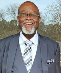 Denise Bostic's Instagram, Twitter & Facebook