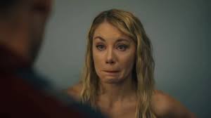 Is this woman the same one who dropped dead in the court episode in the  Golden Girls?