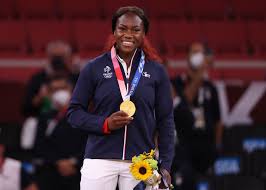 Clarisse agbegnenou est sur le toit de l'olympe ! A4kqgipt4r9jcm