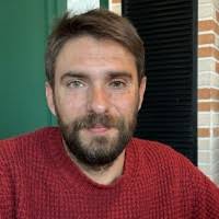 30+ perfiles de «Albert Serrano»