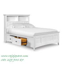 Tempat tidur jati satu ini didesain dengan konsep minimalis modern model terbaru yang sedang trend saat ini. Tempat Tidur Minimalis Multifungsi Modern Rajajepara Com