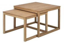 Table Gigogne But Selection Des Plus Beaux Modeles Deco En 2020 Tables Gigognes Table En Chene Table Basse Salon