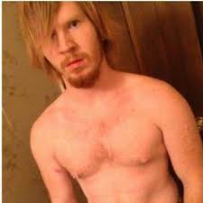 Aaron Ives (@aGingerMidget)