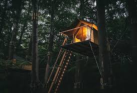 Wil jij een nacht in een boomtent van dré wapenaar doorbrengen, reserveer dan via toerisme@borgloon.be. Tien Originele Adresjes Voor Een Overnachting In Eigen Land Gazet Van Antwerpen Mobile
