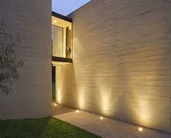 Proses pembuatan profil untuk tianghigh mast dengan mesin bending. 10 Inspirasi Lampu Sorot Taman Bikin Taman Terang Benderang Di Malam Hari Rumah123 Com