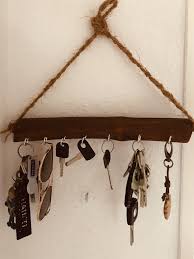 Diy Schlusselkasten In 2020 Schlusselkasten Schlusselkasten Holz Diy Mobel Einfach