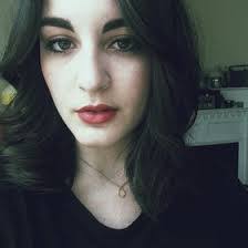 Sarah Puente's Instagram, Twitter & Facebook