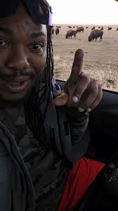 Ron Acklin's Instagram, Twitter & Facebook