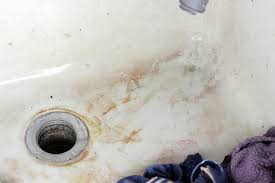 porcelain sinks, bathtubs, toilets