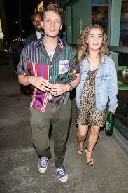 Brett dier and girlfriend haley lu richardson hold hands as they arrive at the 2019 mtv movie & tv awards on saturday (june 15) at the barker hangar in santa monica, calif. Haley Lu Richardson Brett Dier Haley Lu Richardson Brett Dier Photos Zimbio