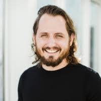 Leslie Windler's Instagram, Twitter & Facebook