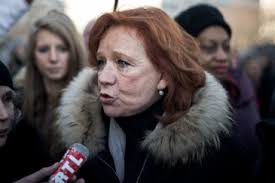 Pour les autres, c'est d'abord une victime qui a agi en état de légitime défense face à un mari violent. Toute L Actualite Jacqueline Sauvage