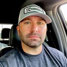 Donald J Trump talks about Mark Caskey during his Johnstown PA rally.