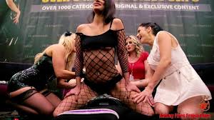Watch Lesbian duo public sybian ride - Sybian Ride, Sybian Orgasm, Lesbians  Girl Girl Porn - SpankBang