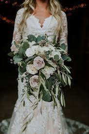 The biggest trend of wedding invitations in 2020 must be crystal clear. Go Green For Your March Wedding Decor Ideas Flowers More