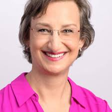 Elena Casanova: Ensueños de Cuba