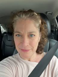 Guess who is going to get her hair fixed? 🙋‍♀️🙋‍♀️🙋‍♀️￼