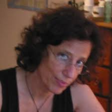 Laura Kwiatkowski (@LauraKRadioONU)