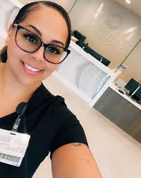 Sheena Thompson (@dagoldenone8) • Threads, Say more