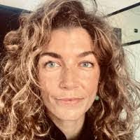 Katrina Brannon's Instagram, Twitter & Facebook