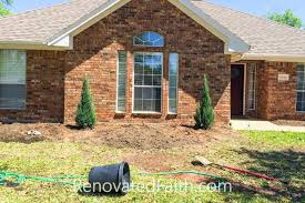 Focus first on important things, such as a new walkway, shade trees or garden landscaping, and fill out the rest of the yard as needed. 31 Simple Landscaping Ideas For The Front Of Your House On A Budget