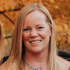 Jessica Cordell's Instagram, Twitter & Facebook