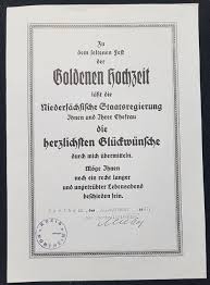 Und wenn die jubiläumsgesellschaft der romantischen trauzeremonie beiwohnen durfte, das wunderbare essen. 3 Reich Brd Telegramm Gluckwunsch Urkunde Goldenen Hochzeit 1937 41 Telegramm Zum Geburtstag Urkunde Goldene Hochzeit Sehr Guter Zustand Ma Shops