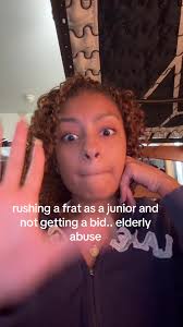 Is It Weird to Rush As A Junior Frat