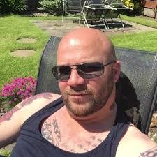 Shaun Hester's Instagram, Twitter & Facebook